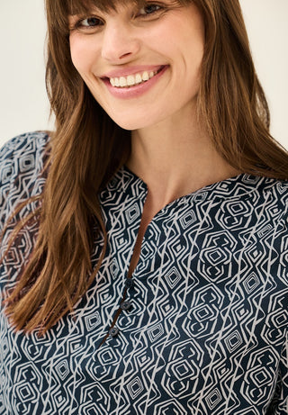 25512 universal blue;6