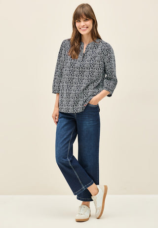 25512 universal blue;7