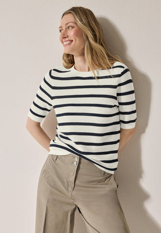 25512 universal blue;7