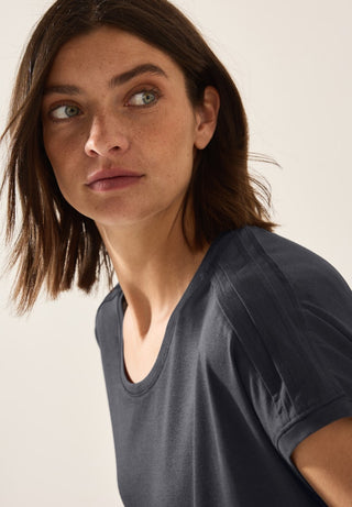 16248 volcanic grey;33