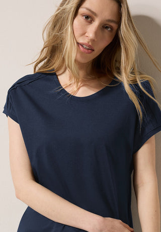 15512 universal blue;22