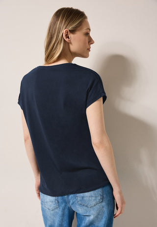 15512 universal blue;23