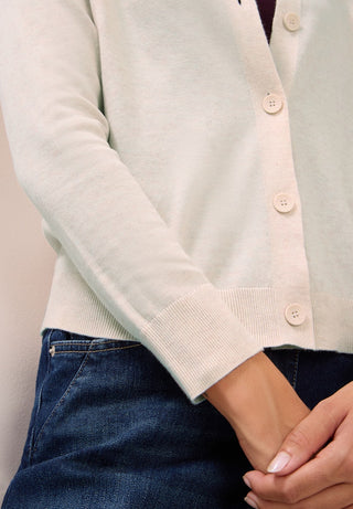 16835 oat milk beige melange;13