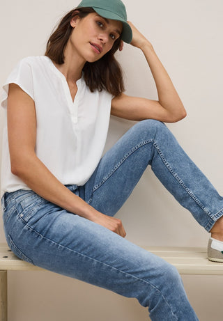 15925 light blue wash;4