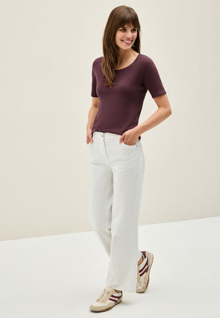 16900 mulberry red;104