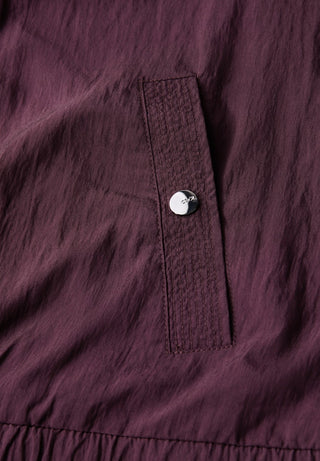 16900 mulberry red;2