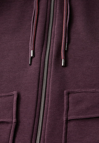 16900 mulberry red;2