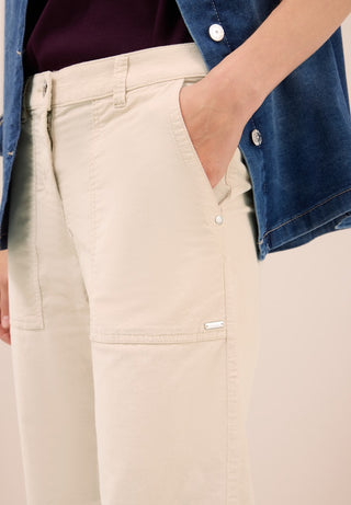 16983 oat milk beige;7