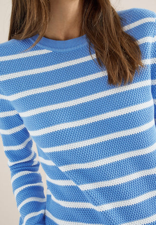 27372 fountain blue;13