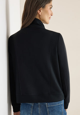 10001 Black;4