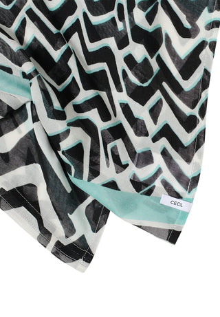 37347 light foam blue;9