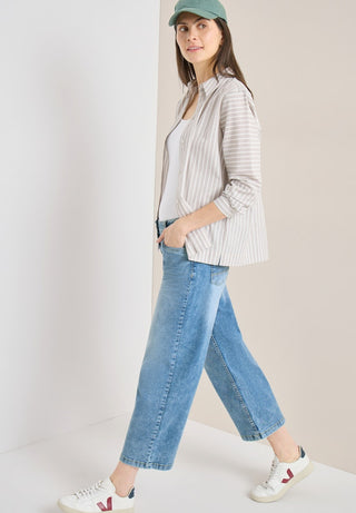 10369 light blue washed;7