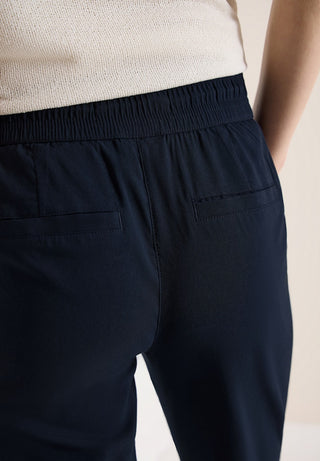 15512 universal blue;6