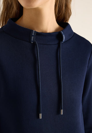 15512 universal blue;7