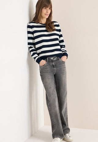 25512 universal blue;7