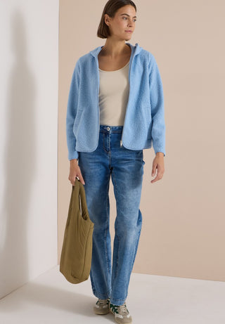 17901 easy blue;4