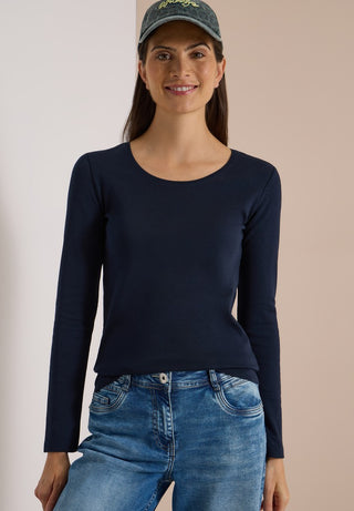 15512 universal blue;17