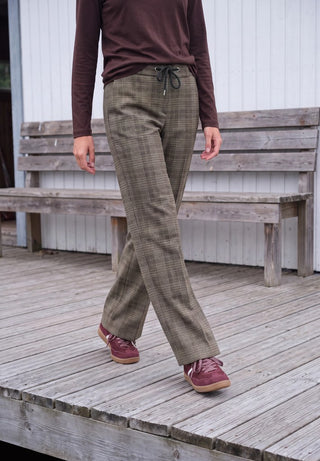 37747 truffle brown;6