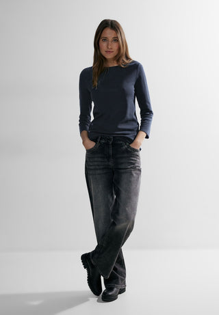 15512 universal blue;74