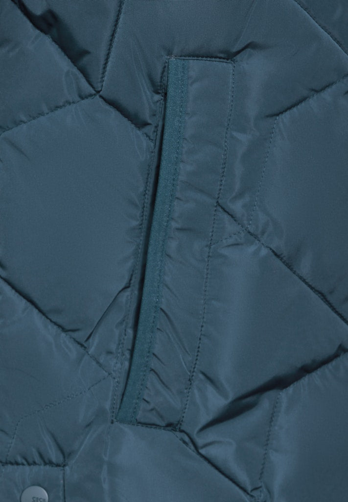 15846 dull teal blue;13