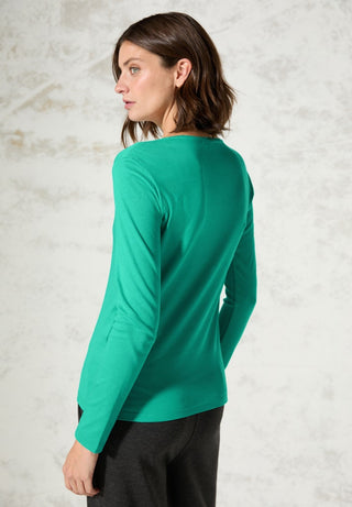 16215 aventurine green;44