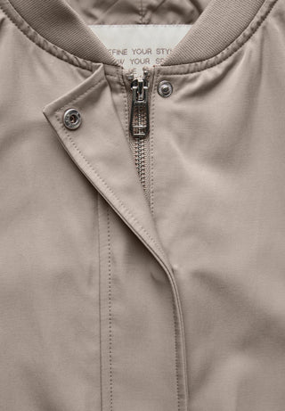 16162 breezy beige;2