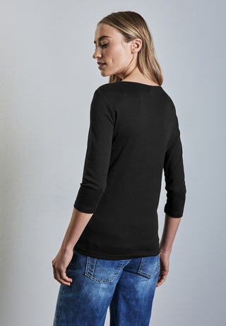 10001 Black;4