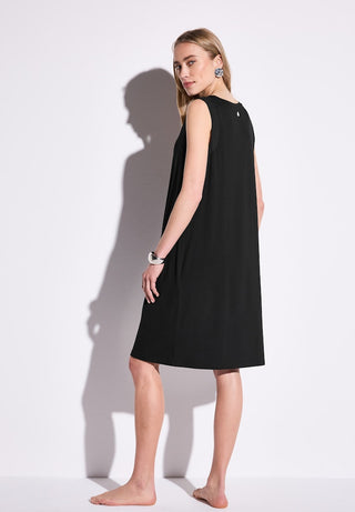 10001 Black;4