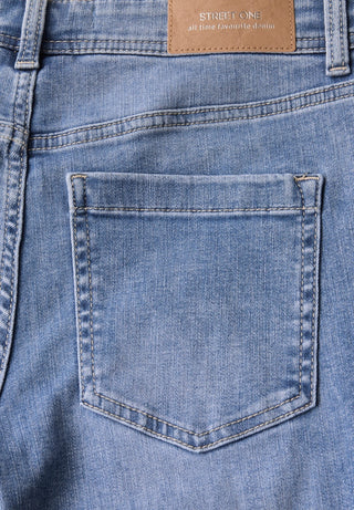 17036 authentic mid blue washed;2