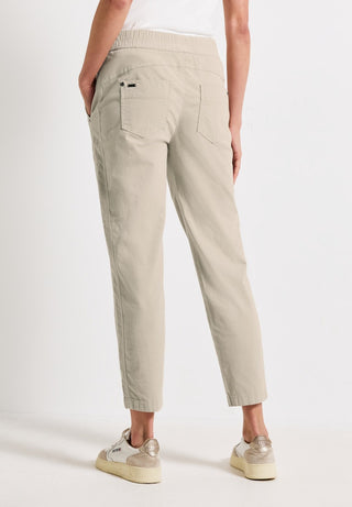 16916 malted beige;21