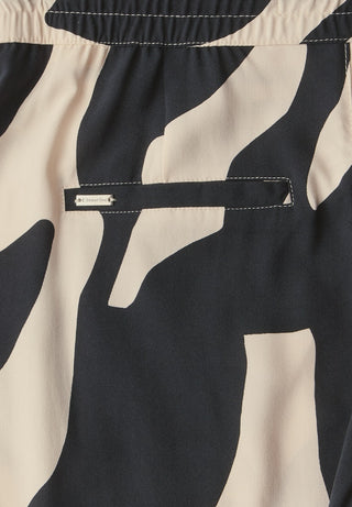 25931 whale tail grey;9