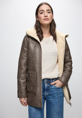 16652 Sandy Mocca;3
