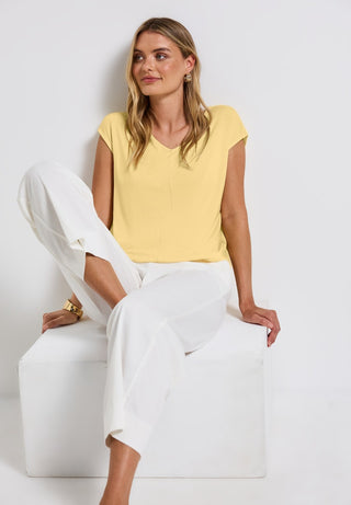 16901 buttercream yellow;3