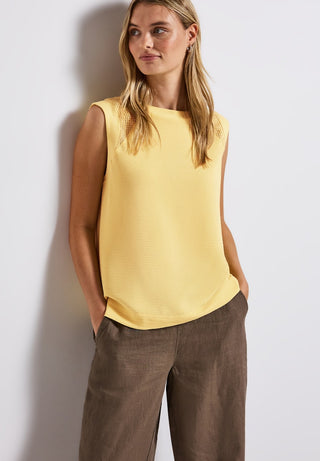 16901 buttercream yellow;3