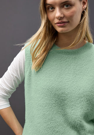 16863 serene green;6