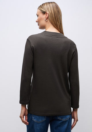 17103 darkest brown;11