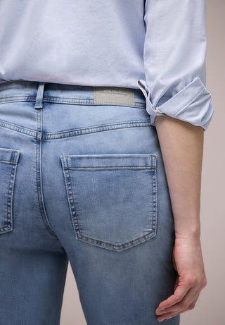17675 light blue wash;7