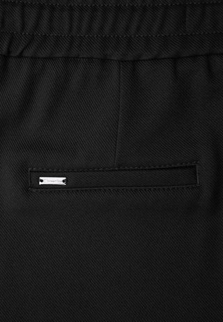 10001 Black;2
