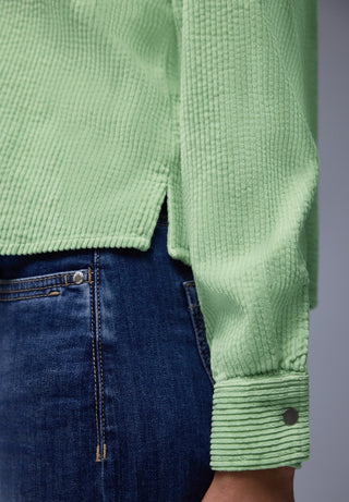 17302 pale mint green;7