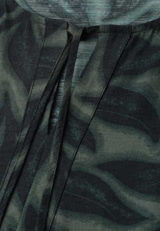 37742 deep bound green;7