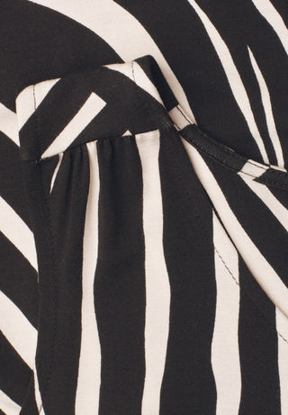 20001 Black;2