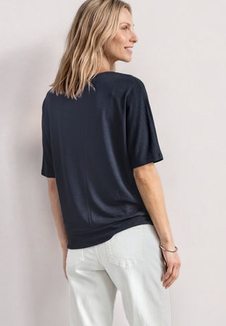 17915 darkest blue;10