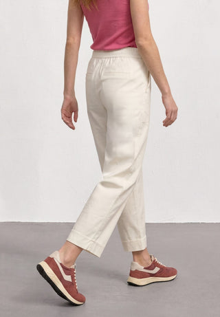 10108 off white;4