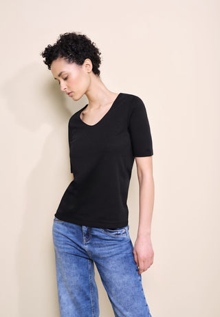 10001 Black;19