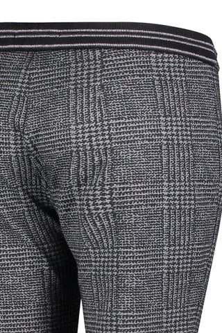 090K black check;22