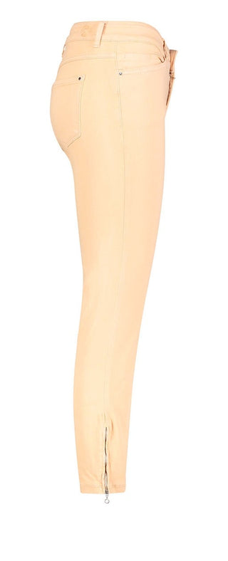 807R cream peach PPT;84