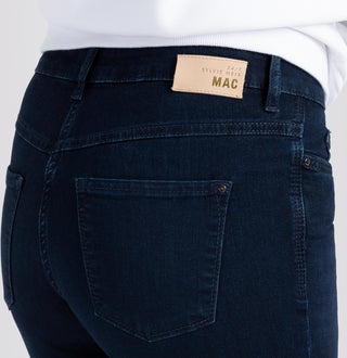 D838 dark blue basic washed;17