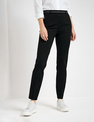 02 BLACK;4