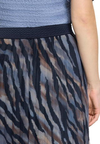 8870 Blue/Brown;5