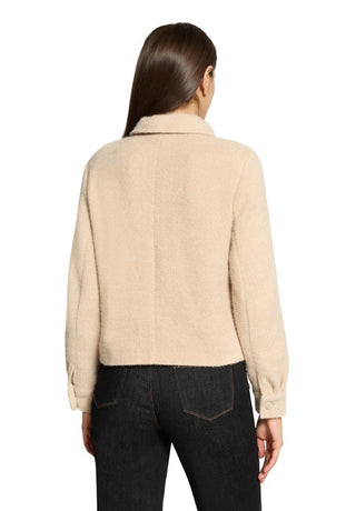 1082 White Swan;3